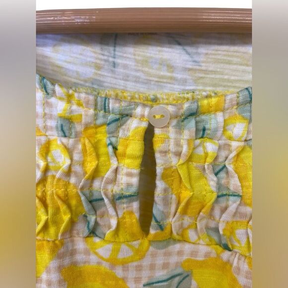 Lands End Yellow and White Lemons Cap Sleeve Top Size Medium - Picture 4 of 7
